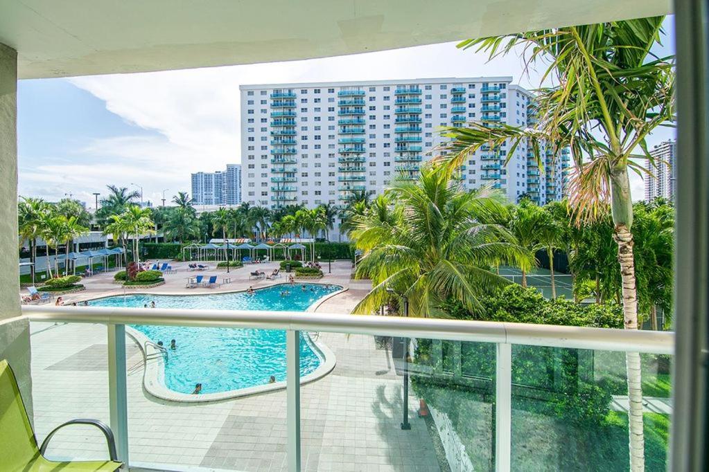 Luxury Miami Condos マイアミビーチ エクステリア 写真